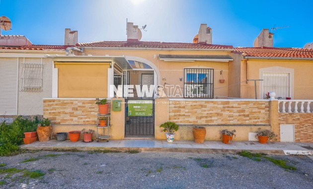 Reventa - Adosado - La Marina - Urb. La Marina