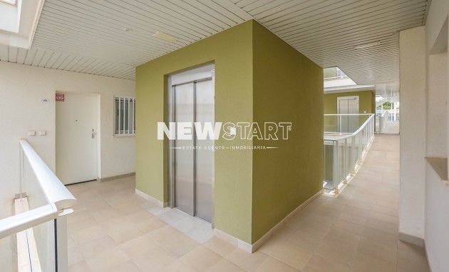 Resale - Apartment - La Marina - El Pinet