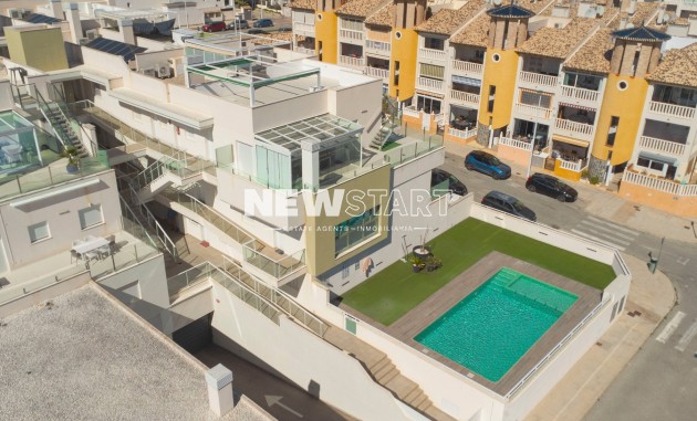 Återförsäljning - Lägenhet - La Marina - El Pinet