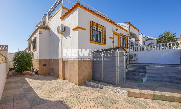 Wiederverkauf - Quadhaus - La Marina - Urb. La Marina