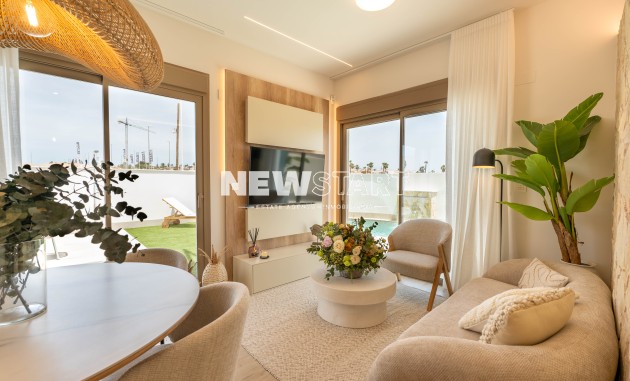 Obra nueva - Adosado - Los Alcázares