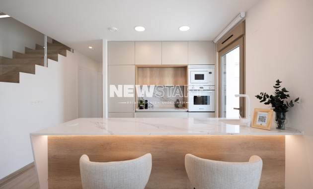 Obra nueva - Adosado - Los Alcázares