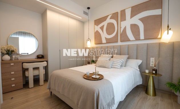 Obra nueva - Adosado - Los Alcázares