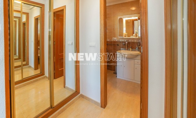 Resale - Quad - La Marina - Urb. La Marina