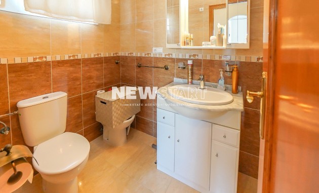 Resale - Quad - La Marina - Urb. La Marina