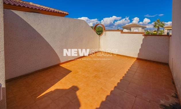 Resale - Quad - La Marina - Urb. La Marina