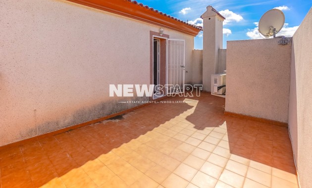 Resale - Quad - La Marina - Urb. La Marina