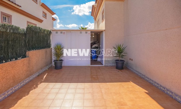 Resale - Quad - La Marina - Urb. La Marina