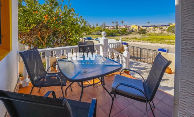 Resale - Quad - La Marina - Urb. La Marina