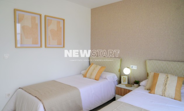 Obra nueva - Adosado - Dolores