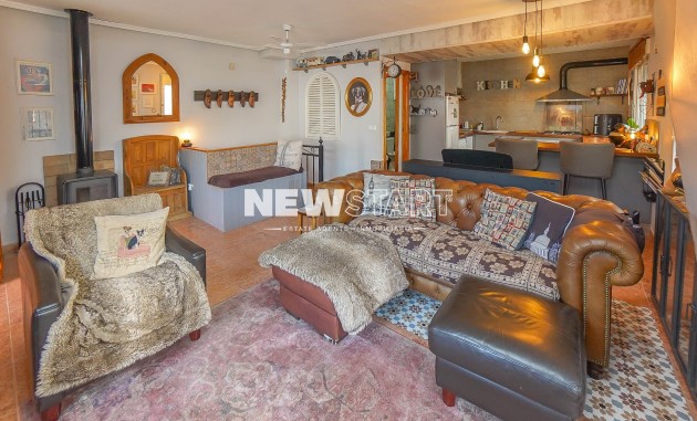 Resale - Quad - La Marina - Urb. La Marina