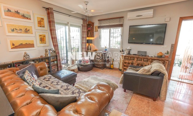 Resale - Quad - La Marina - Urb. La Marina