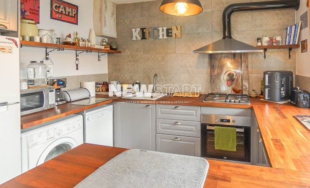 Resale - Quad - La Marina - Urb. La Marina