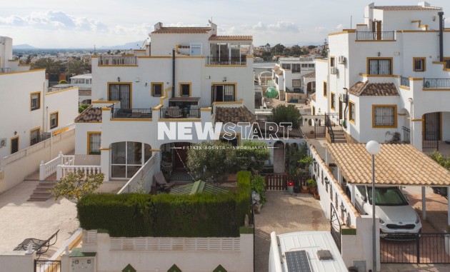 Resale - Quad - La Marina - Urb. La Marina