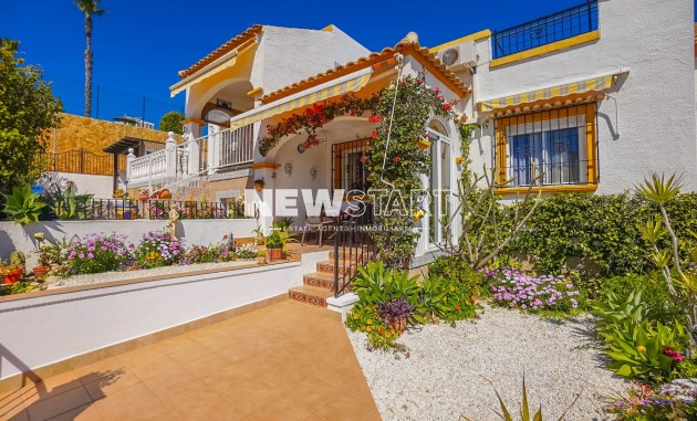 Resale - Quad - La Marina - Urb. La Marina