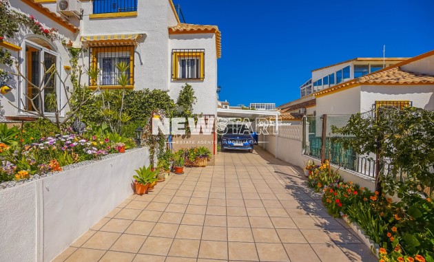 Resale - Quad - La Marina - Urb. La Marina