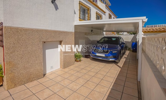 Resale - Quad - La Marina - Urb. La Marina