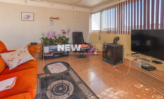 Resale - Quad - La Marina - Urb. La Marina