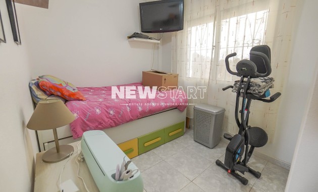 Resale - Detached - La Marina - Urb. La Marina