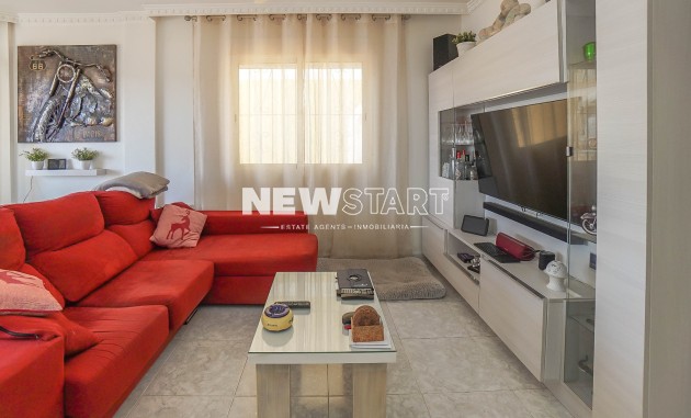 Resale - Detached - La Marina - Urb. La Marina