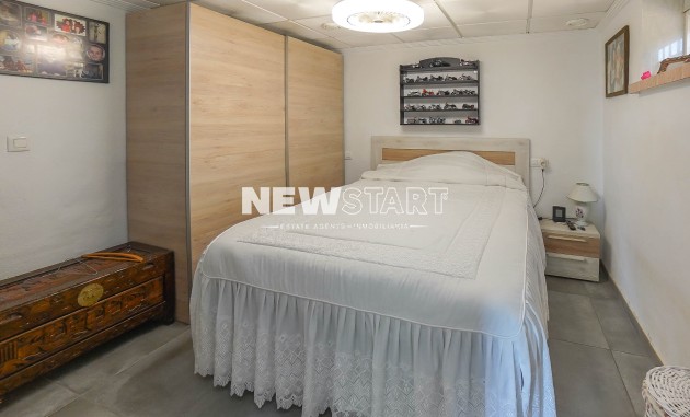 Resale - Detached - La Marina - Urb. La Marina