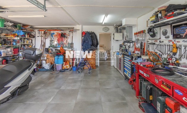 Resale - Detached - La Marina - Urb. La Marina