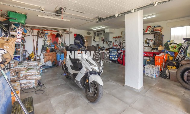 Resale - Detached - La Marina - Urb. La Marina