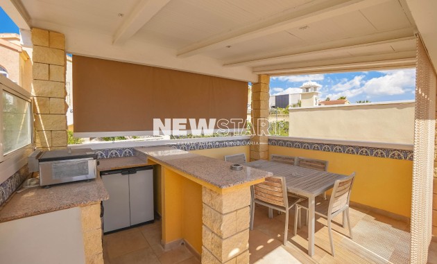 Resale - Detached - La Marina - Urb. La Marina