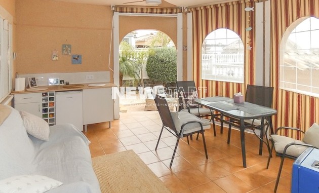 Resale - Detached - La Marina - Urb. La Marina