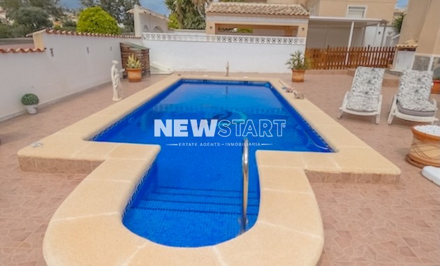 Resale - Detached - La Marina - Urb. La Marina