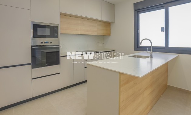 Neue Gebäude - Doppelhaushälfte - Formentera del Segura