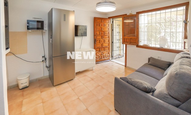 Herverkoop - Rijtjeswoning - La Marina - Urb. La Marina