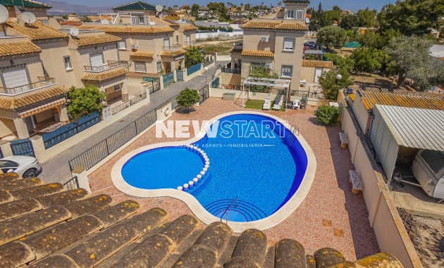 Resale - Semi-Detached - La Marina - Urb. El Oasis