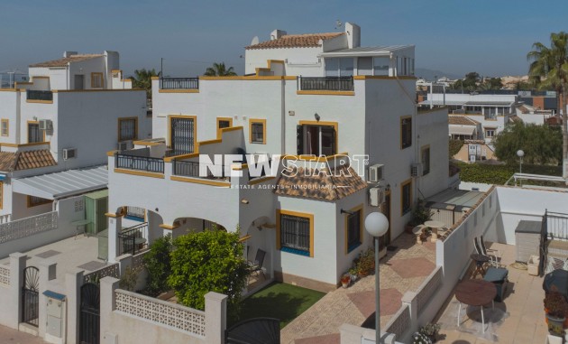 Resale - Quad - La Marina - Urb. La Marina