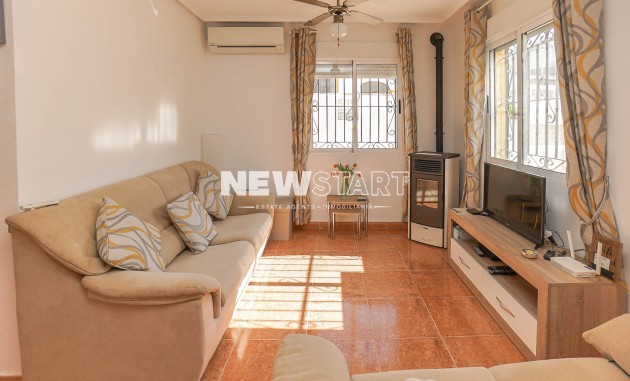 Resale - Quad - La Marina - Urb. La Marina