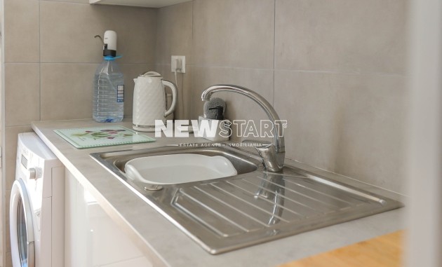 Resale - Quad - La Marina - Urb. La Marina