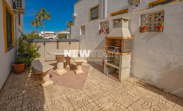 Resale - Quad - La Marina - Urb. La Marina