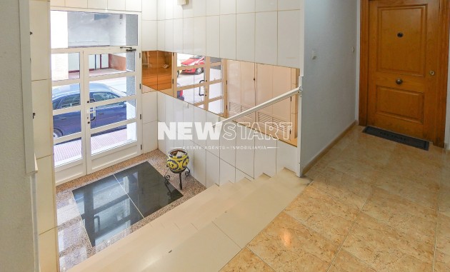 Resale - Apartment - Guardamar del Segura