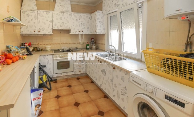 Resale - Villa - La Marina - Urb. La Marina