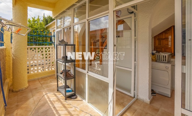 Resale - Townhouse - La Marina - Urb. La Marina