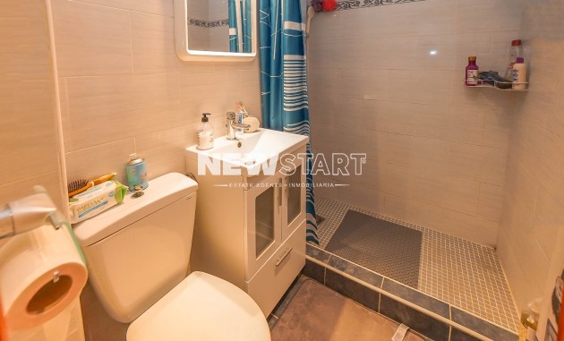 Resale - Townhouse - La Marina - Urb. La Marina