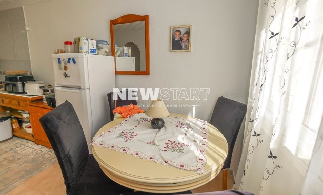 Resale - Townhouse - La Marina - Urb. La Marina
