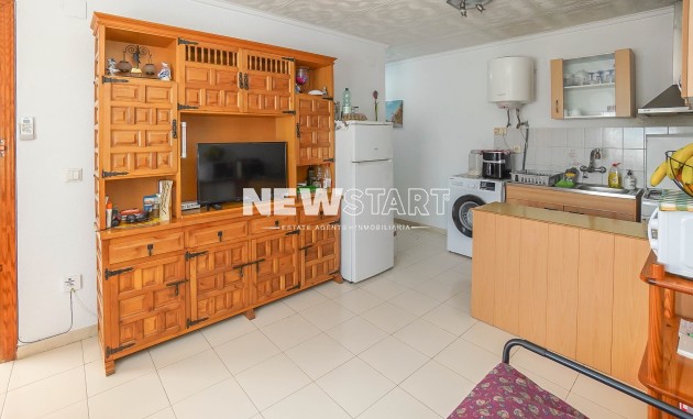 Herverkoop - Rijtjeswoning - La Marina - Urb. La Marina