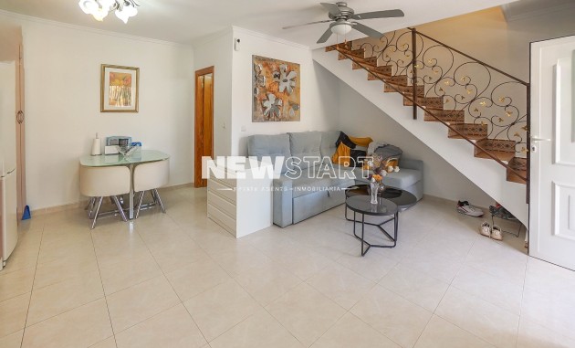 Resale - Townhouse - La Marina - Urb. La Marina