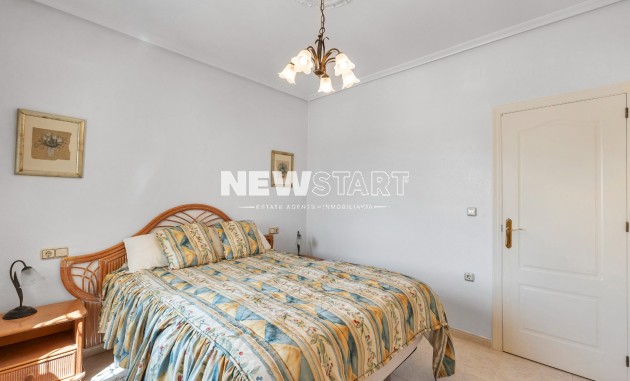Resale - Detached - La Marina - Urb. La Marina