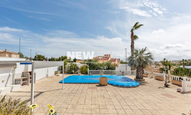 Resale - Detached - La Marina - Urb. La Marina