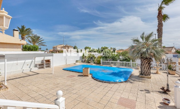 Resale - Detached - La Marina - Urb. La Marina