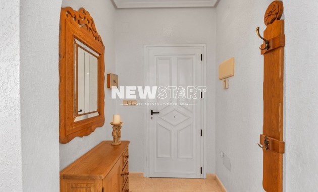 Resale - Detached - La Marina - Urb. La Marina