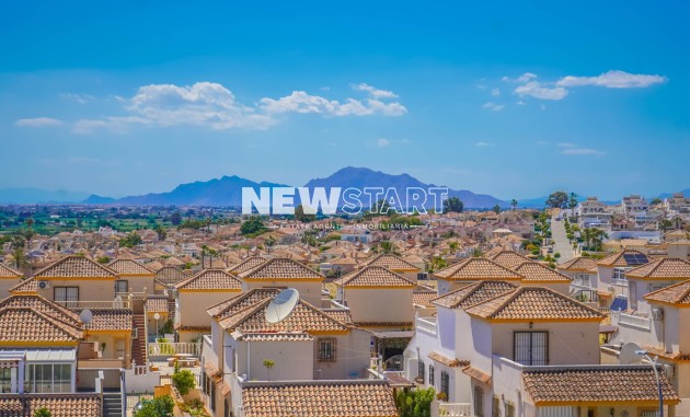 Resale - Townhouse - La Marina - Urb. La Marina