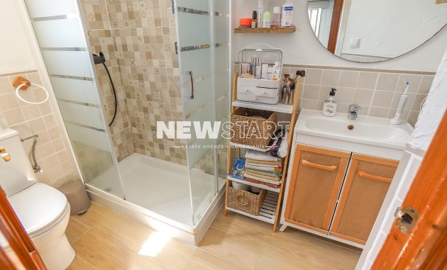 Resale - Townhouse - La Marina - Urb. La Marina